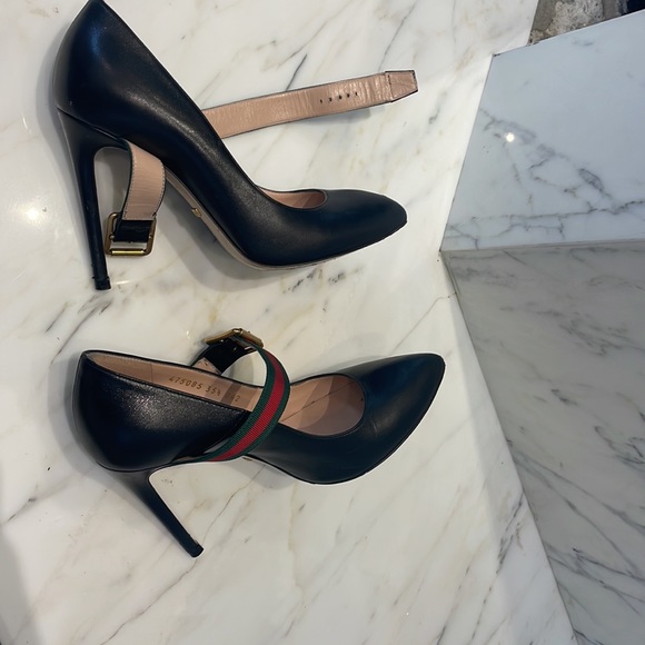 Beautiful authentic gucci pumps! - Picture 5 of 5